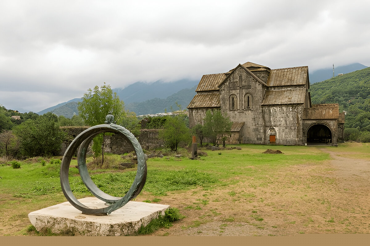 Tbilisi to Akhtala Haghpat Sanahin Alaverdi Monasteries GroupTour image 9