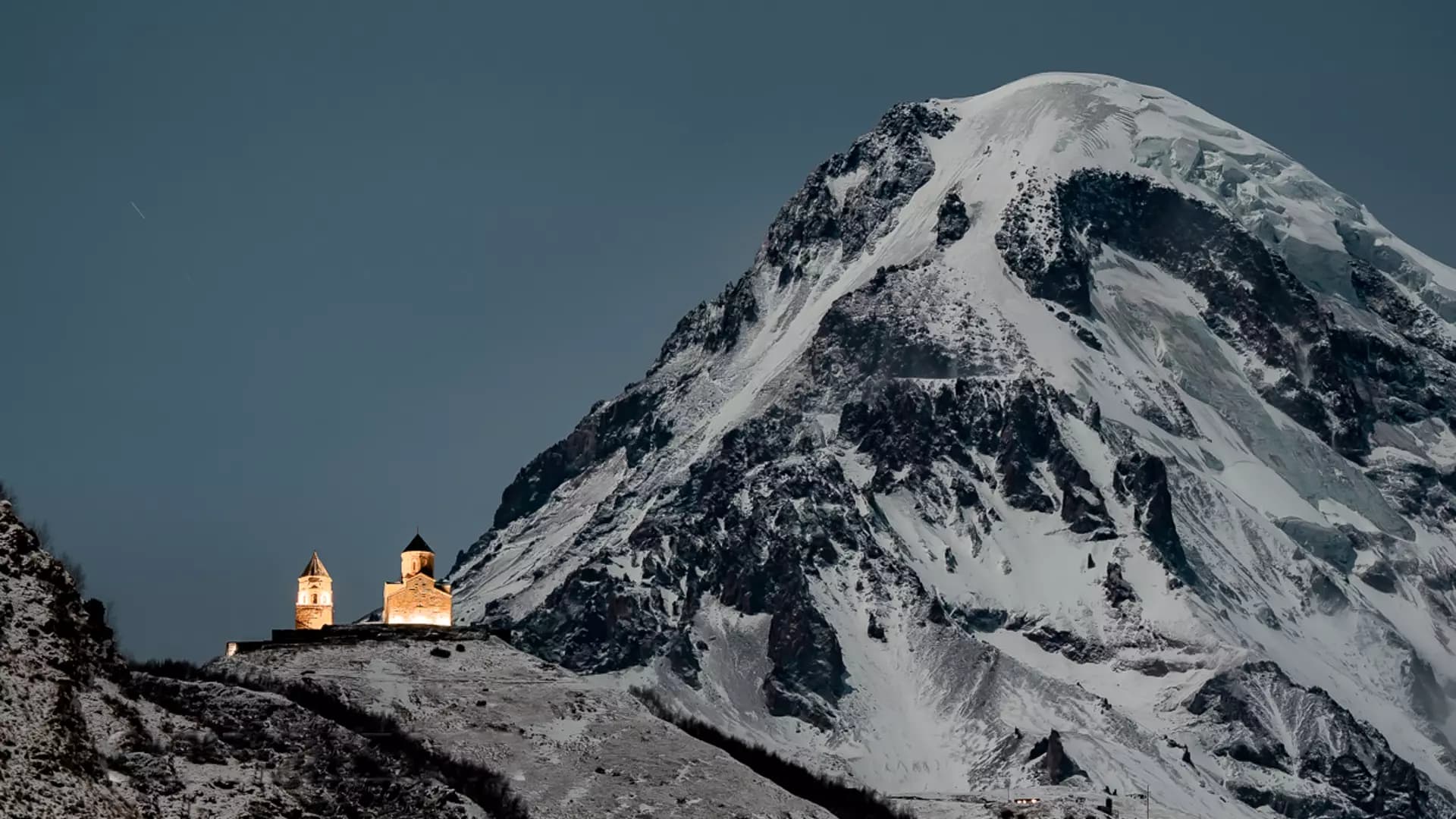 Private Tour from Tbilisi to Kazbegi and Gudauri image 2