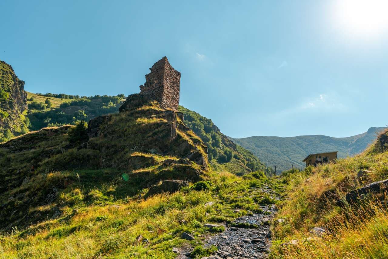 Private Tour from Tbilisi to Kazbegi and Gudauri image 11